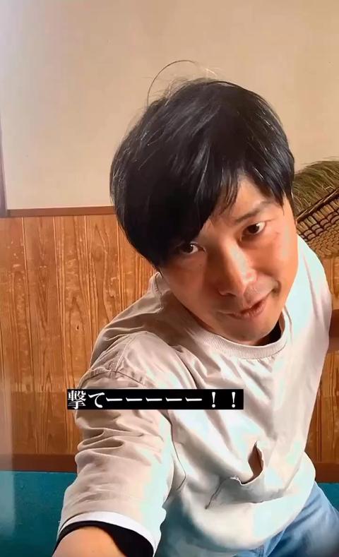 Tony  Actor さんのミクチャ動画 - 撃てーーー！