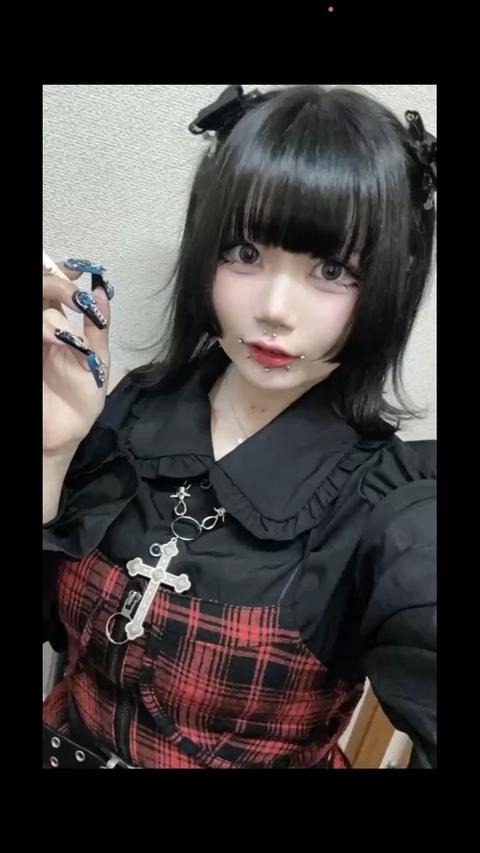 1800万ユーザーが使うライブ＆動画コミュニティアプリ ミクチャ