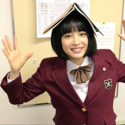 みかん 高杉真央になりたい系女子 笑 さんのミクチャ動画 小声だからまた取り直します
