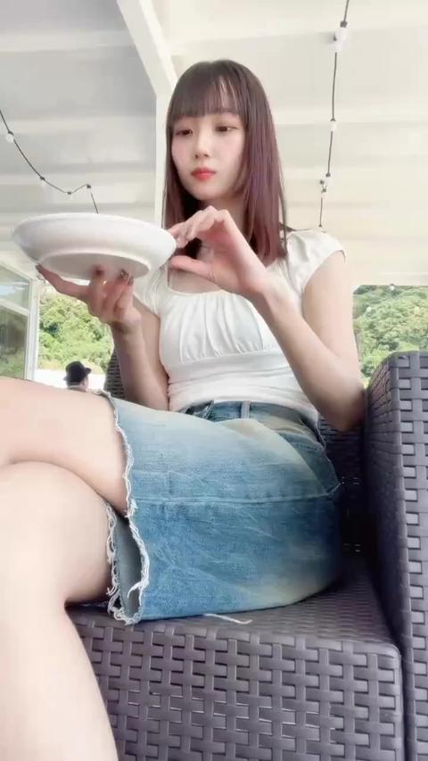 1800万ユーザーが使うライブ＆動画コミュニティアプリ ミクチャ