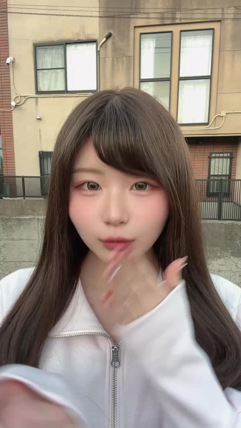 1800万ユーザーが使うライブ＆動画コミュニティアプリ ミクチャ