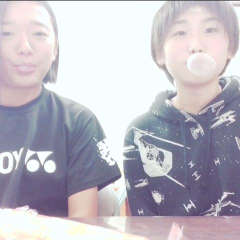 風船ガムどっちが膨らませるか対決！ちょーくだらんwww - ミクチャ (MIXCHANNEL)  