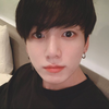 메 이  🐰