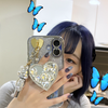 Nyavi🐈‍⬛🦋