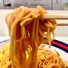 麺がオレンジの冷やし中華🧡