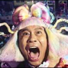 なんでやねんねんねん