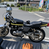 アゴが天井に刺さる