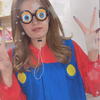 ユい